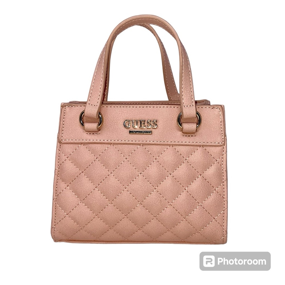 NWOT Super Cute And Feminine, Guess Pink Quilted Crossbody Bag